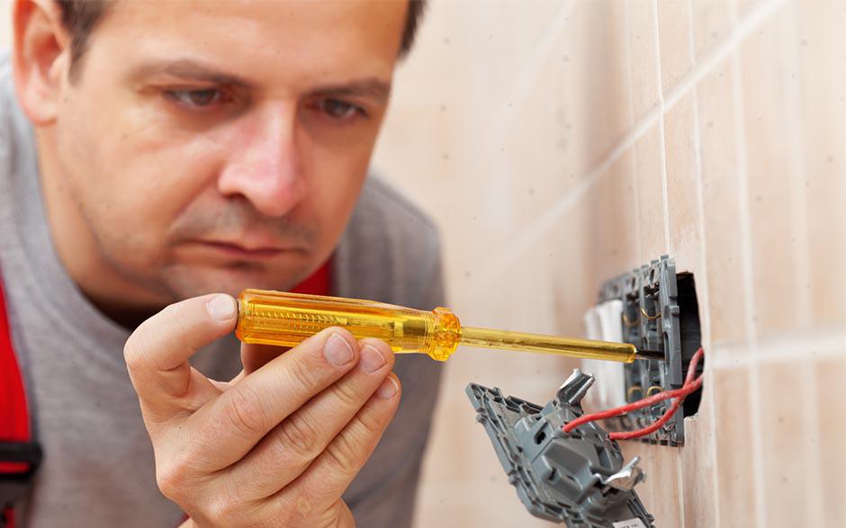 électricien courant faible Guyancourt